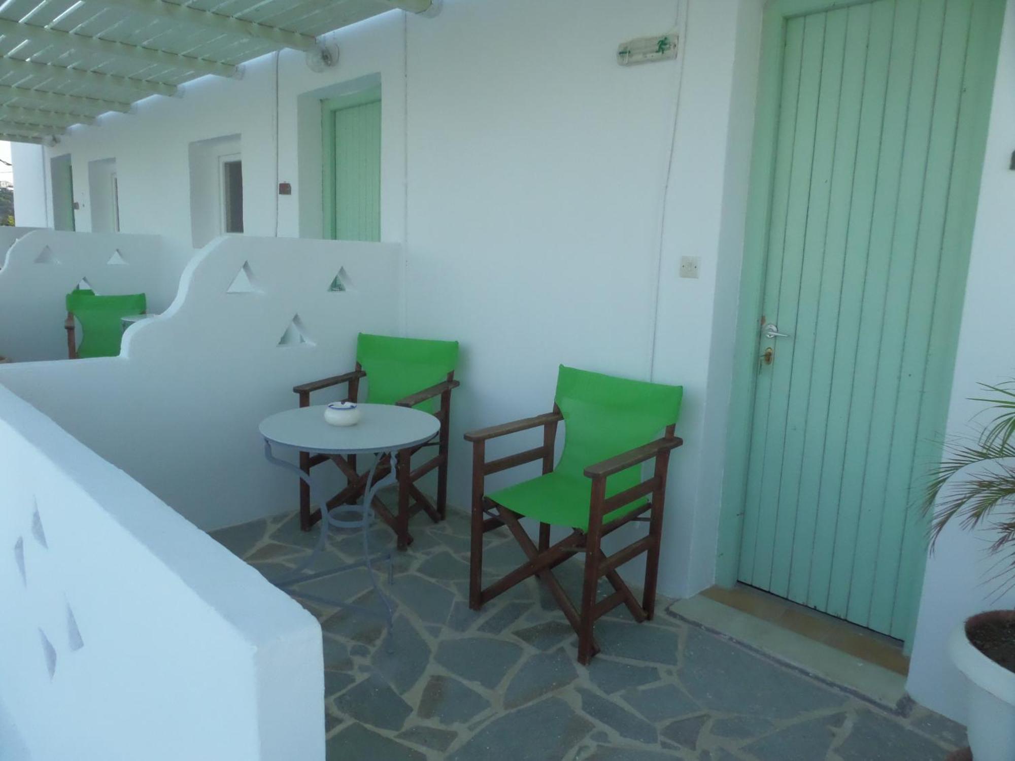 Skyros Panorama Studios Стая снимка